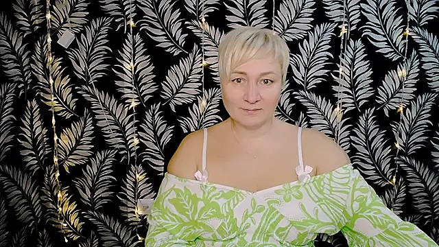 Olivia playful online show from 01/04/25, 12:16