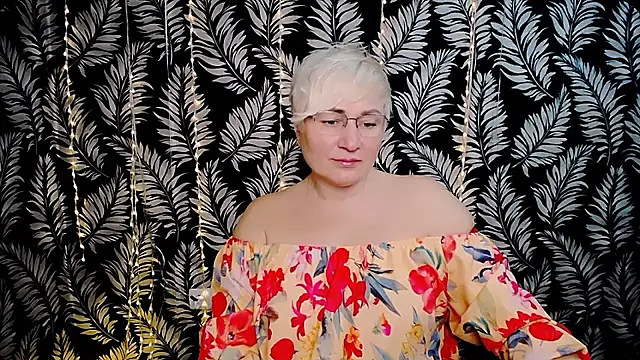 Olivia playful online show from 03/09/26, 12:42