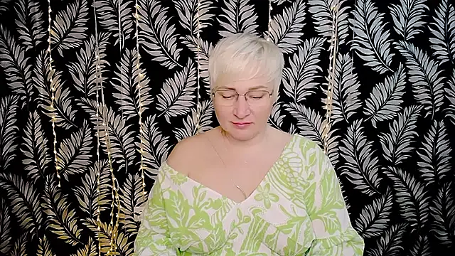 Olivia playful online show from 04/14/26, 09:59