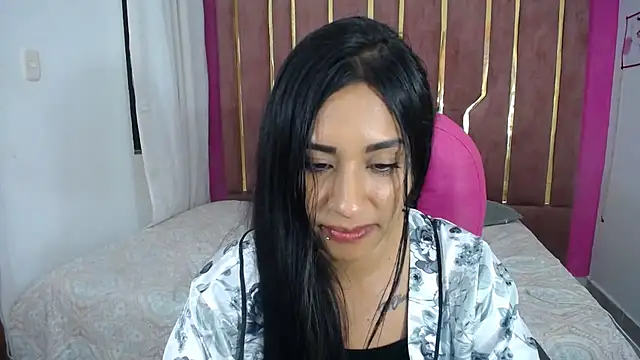 Snapshot of Chanel-24 chatting on 01/08/25, 05:59 Chanel-24 online show from 01/08/25, 05:59