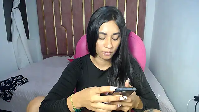 Snapshot of Chanel-24 chatting on 02/19/25, 08:55 Chanel-24 online show from 02/19/25, 08:55