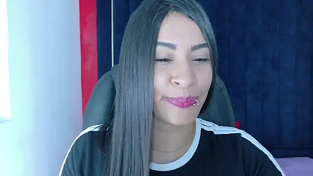 Snapshot of Chanel-24 chatting on 09/11/25, 01:17 Chanel-24 online show from 09/11/25, 01:17