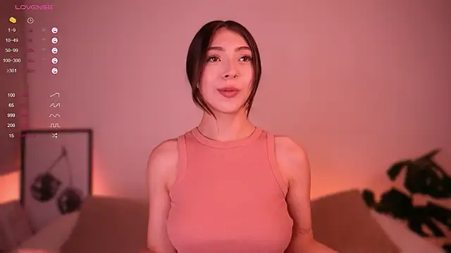 Snapshot of annie24_evans chatting on 01/31/25, 02:04 annie24 evans online show from 01/31/25, 02:04