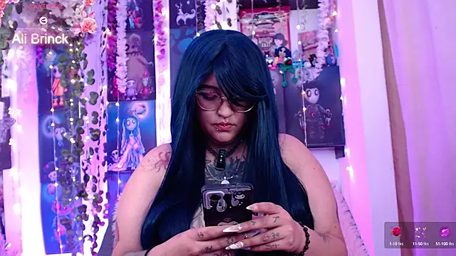  Ali Brinck  online show from 12/30/24, 09:29