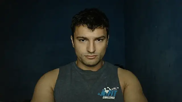 Snapshot of alex_blu chatting on 07/02/26, 08:37 alex blu online show from 07/02/26, 08:37