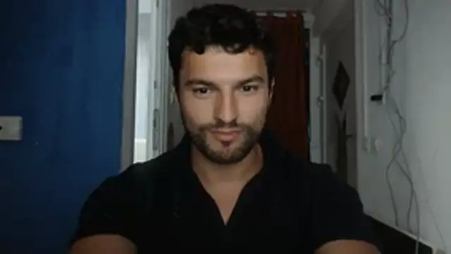Snapshot of alex_blu chatting on 07/19/26, 08:12 alex blu online show from 07/19/26, 08:12