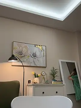 Snapshot of Janeee chatting on 01/17/25, 09:39 Janeee online show from 01/17/25, 09:39