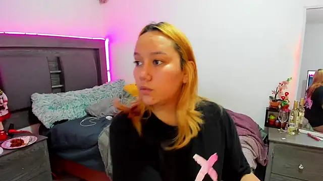 Cherrynoa online show from 02/08/26, 02:59