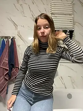 kimczii online show from 03/14/25, 07:01