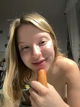 kimczii online show from 07/08/26, 06:18