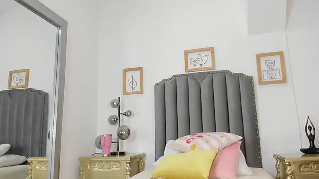 Vega   16 online show from 03/25/26, 11:38