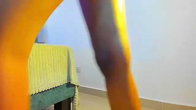 Snapshot of AntonellaaHot chatting on 02/08/25, 10:51 AntonellaaHot online show from 02/08/25, 10:51