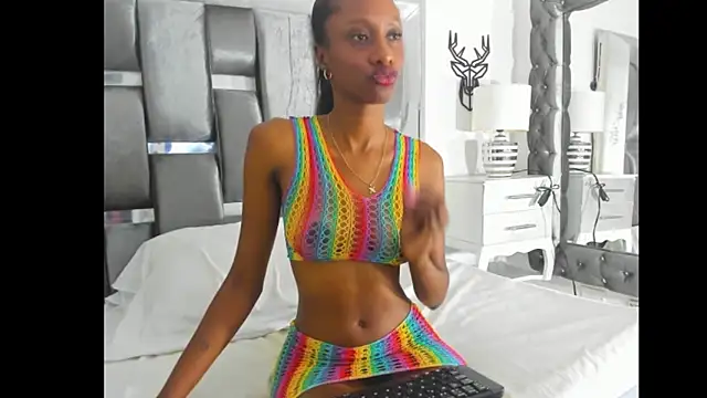 Snapshot of AntonellaaHot chatting on 01/16/26, 04:49 AntonellaaHot online show from 01/16/26, 04:49