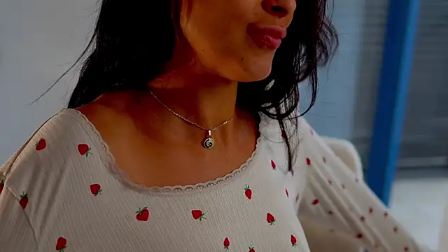 anabelcurvy online show from 10/13/25, 07:19