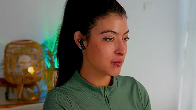 anabelcurvy online show from 12/18/25, 02:12