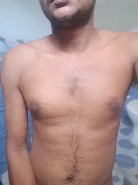 Snapshot of Itsdesi_boy chatting on 04/11/26, 04:50 Itsdesi boy online show from 04/11/26, 04:50