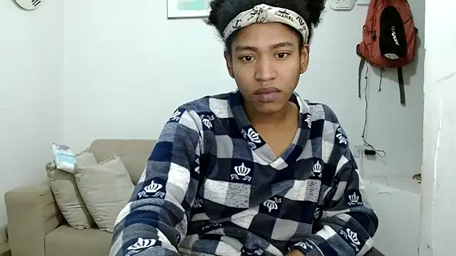 angelamarie1 online show from 02/22/26, 03:29