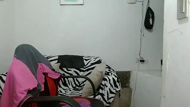 angelamarie1 online show from 03/27/26, 12:05