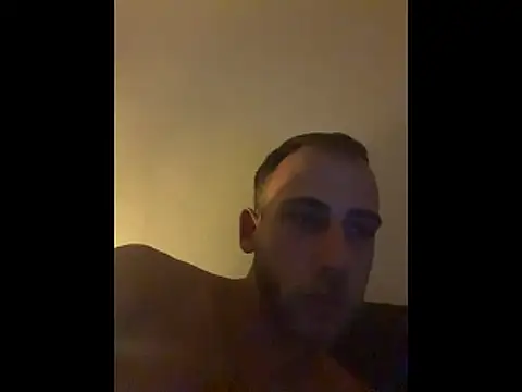 Snapshot of lexSlr chatting on 11/06/25, 12:44 lexSlr online show from 11/06/25, 12:44