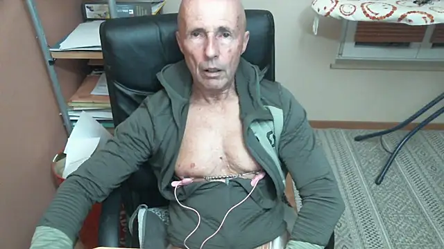 olibrius71 online show from 02/23/26, 07:55