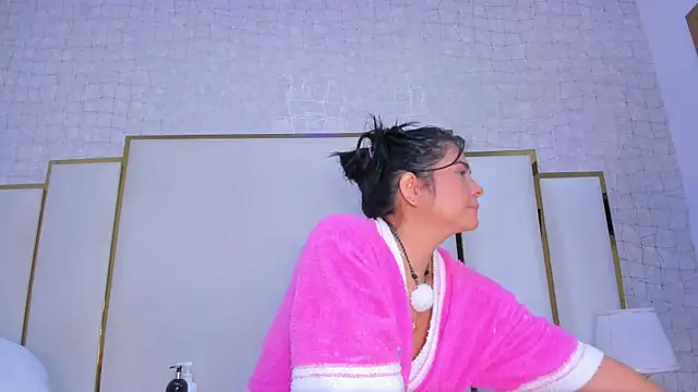 paola rodriguez online show from 01/13/26, 11:48