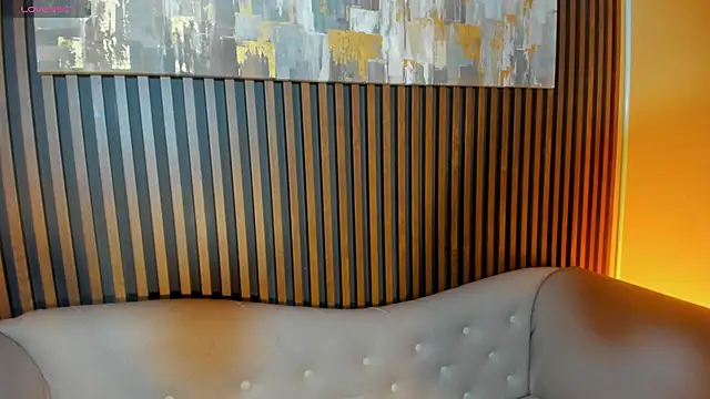 LauraAristizabal online show from 03/19/26, 12:31