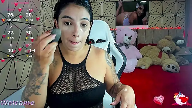 vane lopez  online show from 09/25/25, 06:55