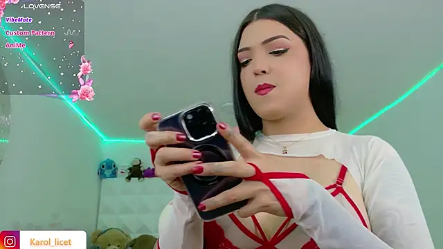 Karol Green Motorcycle online show from 04/10/26, 07:02