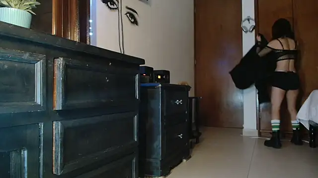 MINI Petite online show from 03/29/26, 11:27