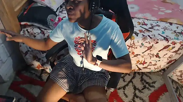 sexyjustin202 online show from 01/16/25, 01:48