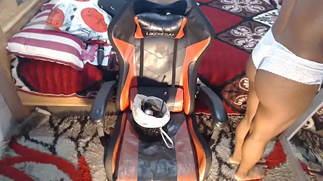 sexyjustin202 online show from 02/21/25, 03:12