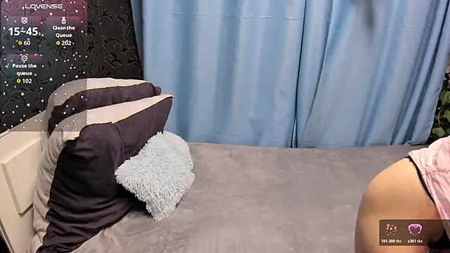 MelaniGrand online show from 11/28/25, 08:50