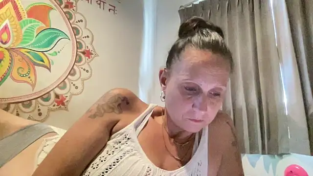 Sexy-Mel online show from 12/03/25, 04:53