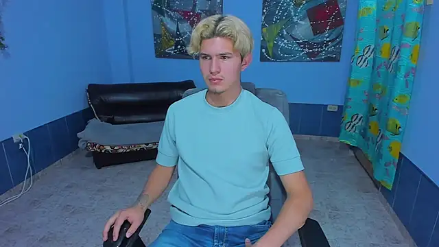 patrik 027 online show from 11/04/25, 08:02