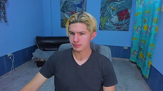 patrik 027 online show from 11/07/25, 03:06