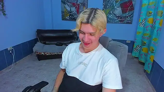 patrik 027 online show from 11/21/25, 07:12