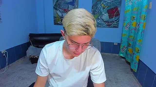 patrik 027 online show from 11/24/25, 07:57