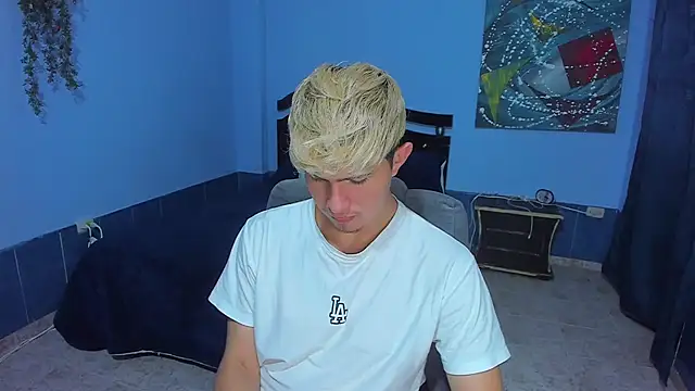 patrik 027 online show from 04/16/26, 08:20