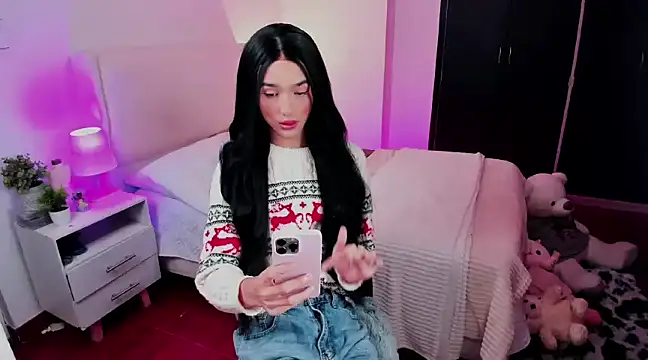 Snapshot of Ainhoads chatting on 03/23/25, 02:15 Ainhoads online show from 03/23/25, 02:15