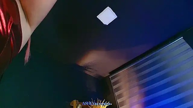 Snapshot of AshlyBetancurX chatting on 10/03/25, 12:18 AshlyBetancurX online show from 10/03/25, 12:18