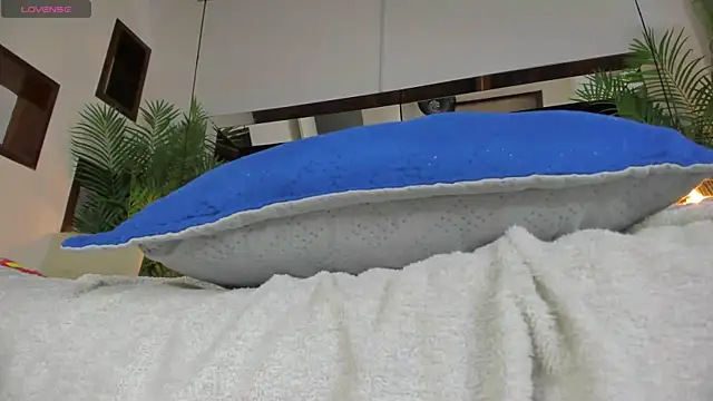 candy sweet  online show from 02/26/25, 09:58