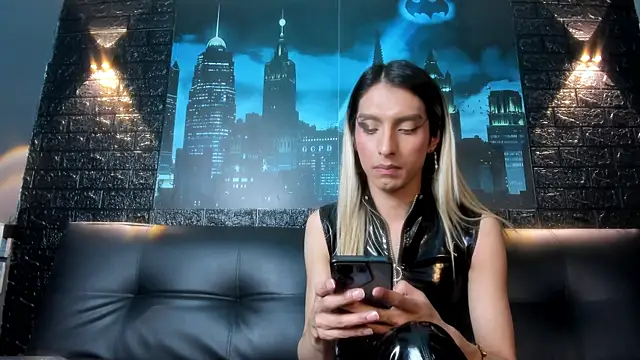 Victoria Badgal  online show from 11/04/25, 08:19