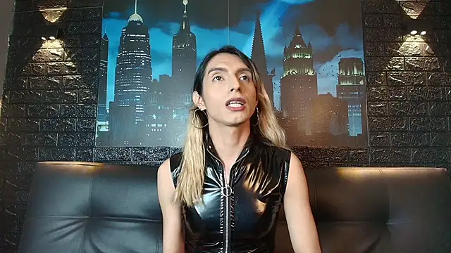 Victoria Badgal  online show from 11/13/25, 09:25