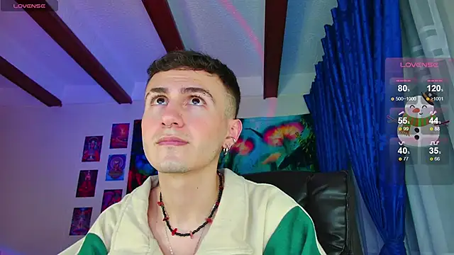 Snapshot of dimitri-bilak chatting on 12/17/24, 12:34 dimitri-bilak online show from 12/17/24, 12:34