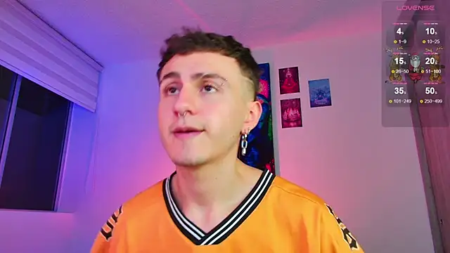 Snapshot of dimitri-bilak chatting on 12/16/25, 11:21 dimitri-bilak online show from 12/16/25, 11:21