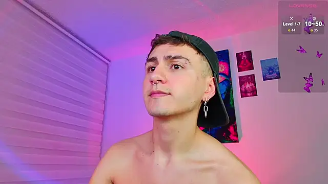 Snapshot of dimitri-bilak chatting on 01/18/26, 04:49 dimitri-bilak online show from 01/18/26, 04:49