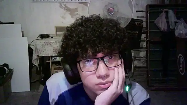 Emv2 online show from 03/17/26, 02:49