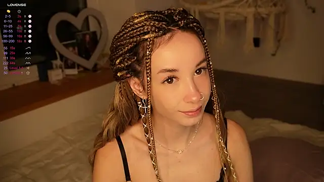 EmelyBenz online show from 01/17/26, 03:33