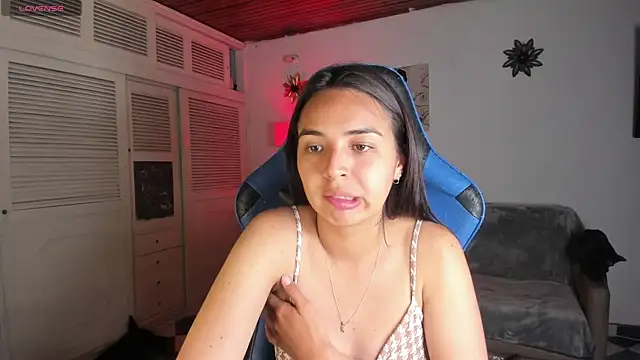 Miss Nicole online show from 02/05/25, 01:15