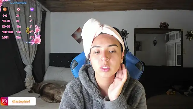 Miss Nicole online show from 02/27/25, 02:42